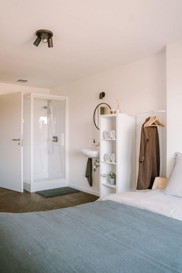 Dockx Stays Calimero Retie 00001